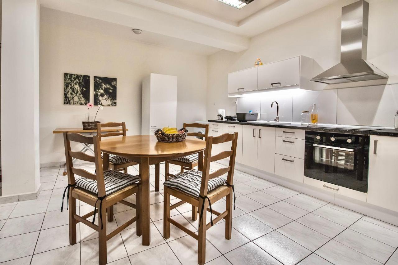 #Icarus Penthouse By Halu! Apartments Thessaloníki Ngoại thất bức ảnh